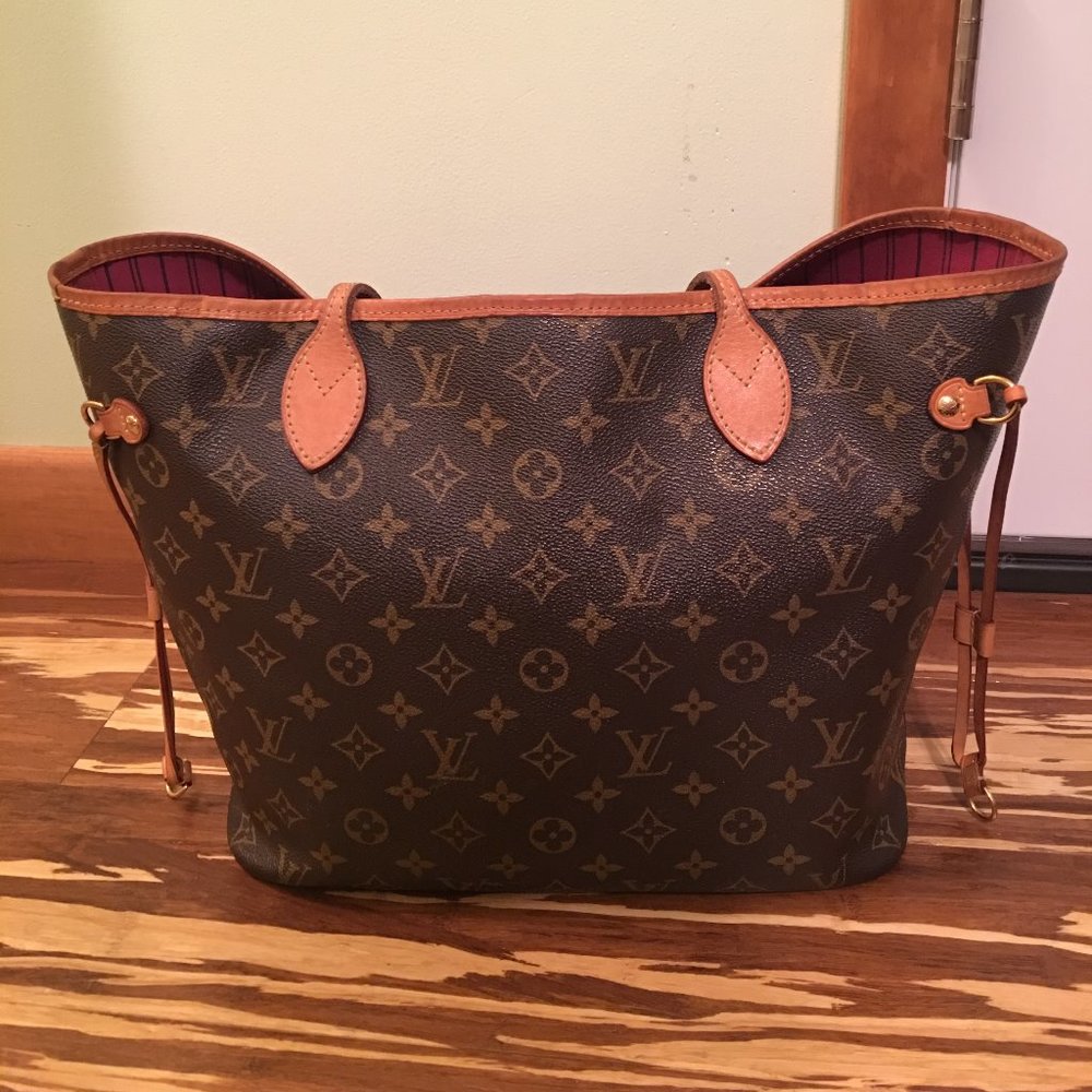 Louis Vuitton Neverfull